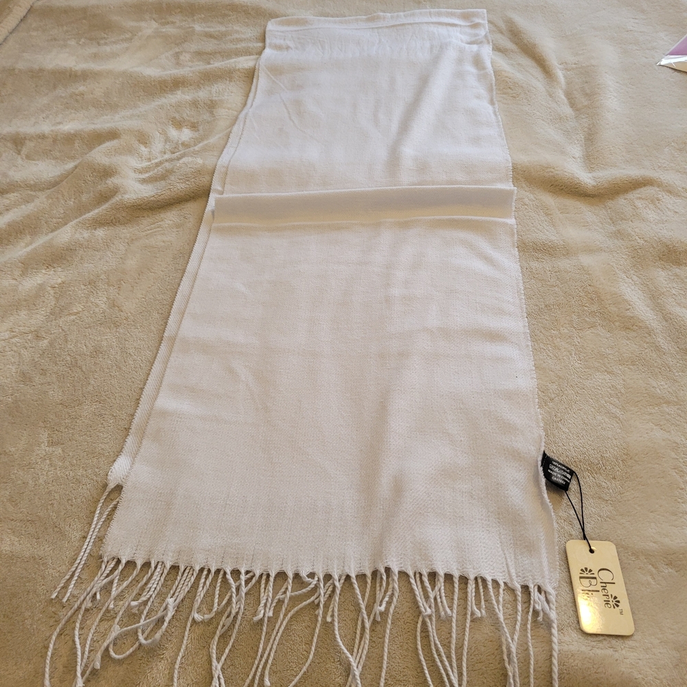 Free With Purchase Chic Cherie Bliss Cream Fringe Scarf